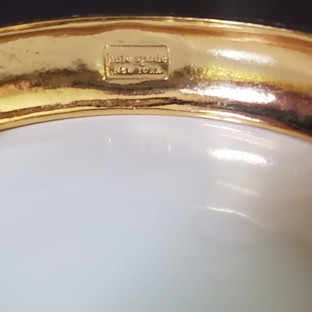 Kate Spade New York Keswick Caning Gold Black Enamel Bangle Bracelet Classic - Picture 5 of 6